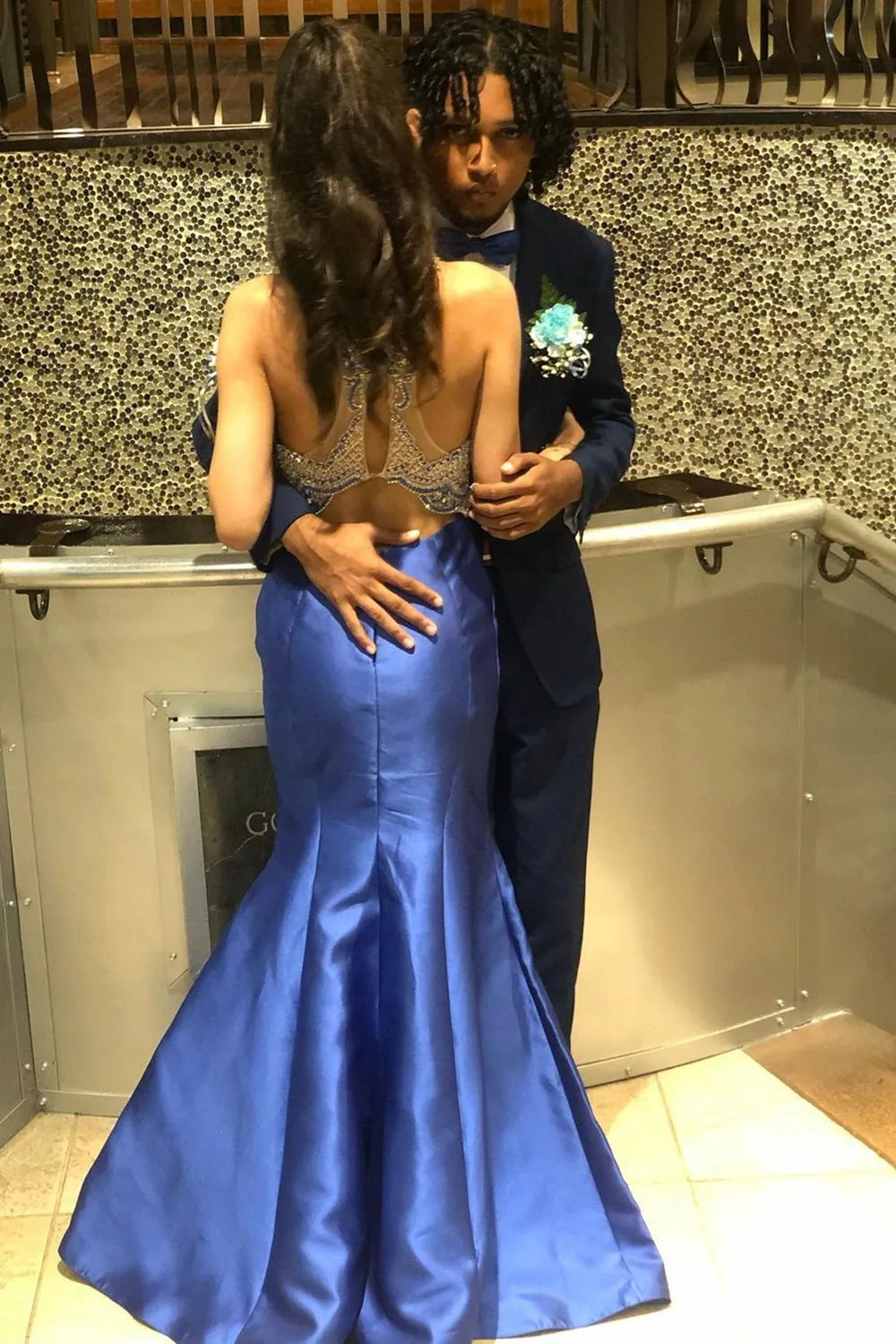 Dark Blue 2-Piece Notched Lapel Prom Suits
